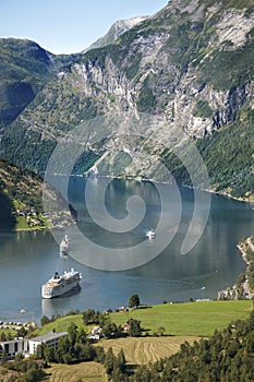 Geirangerfjord photo