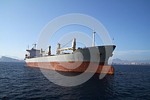 General cargo vessel: forward zon photo