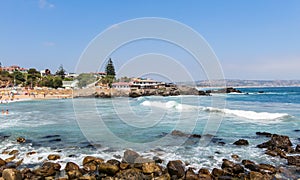 General image of the Pacific Ocean coast, from the tourist town of Las Cruces, on the Chilean coast