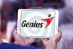 Genius technology brand logo