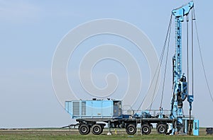 Geology and oil exploration mobile drilling rig vehicle