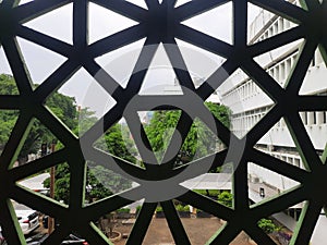 Geometric pattern of transparent and hallow wall