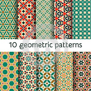 Geometric seamless patterns set