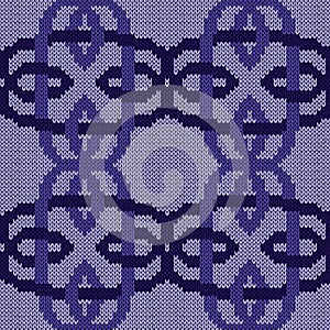 Geometrical seamless knitted pattern
