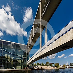 German Chancellery (Bundeskanzleramt) and Bridge over Spree photo