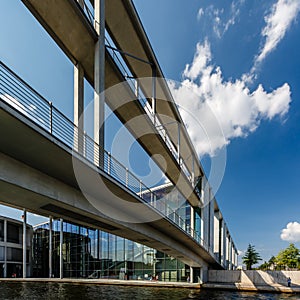 German Chancellery (Bundeskanzleramt) and Bridge over Spree photo