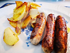 German Franconian bratwurst with Fried potatoes