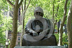 Gertrude Stein Statue