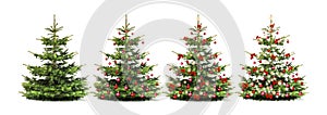 GeschmÃ¼ckter Weihnachtsbaum mit bunten Weihnachtskugeln isoliert auf weiÃŸem Hintergrund