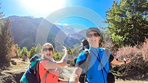 Ghermu - A couple hiking in Himalayas