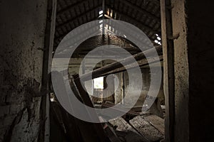 The ghost darkness dirty hall