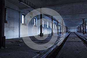 The ghost darkness dirty hall