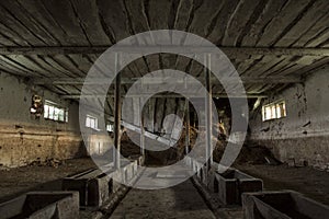 The ghost darkness dirty hall