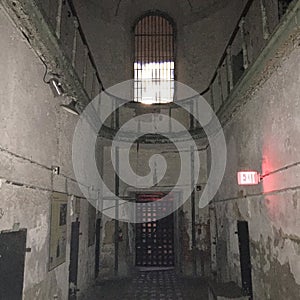 Ghost tours of eastern state penitentiary