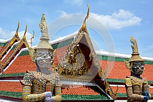 Giant demons Yaksha guarding an exit to the Grand Palace in Wa