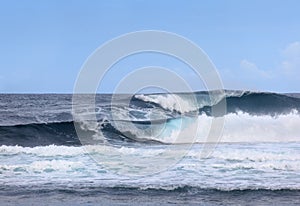 Gigante Océano ondas 