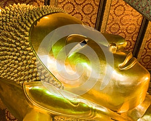 The giant Reclining Buddha in Thailand