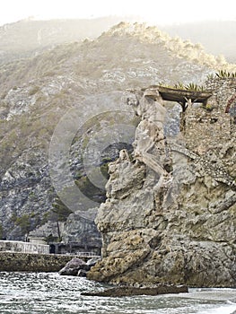 The giant statue cinque terra