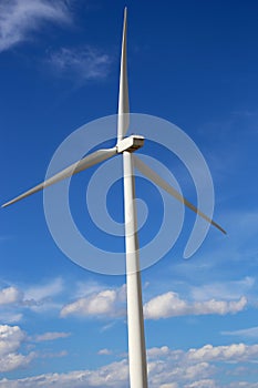 Giant wind turbine blades in Montana