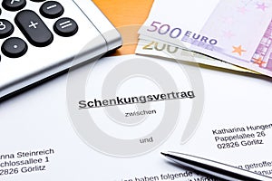 Gift contract agreement money german
