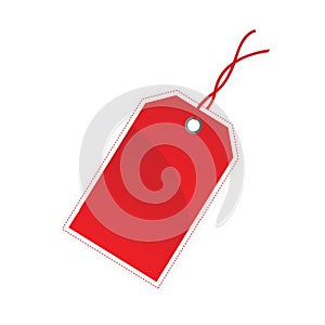 En blanco, rojo etiqueta de regalo aislado en fondo blanco.