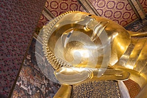 Gigantic Reclining Buddha statue in Wat Pho, Bangkok