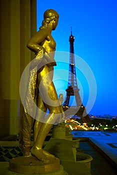 Gilded Statue at the Palais de Chaillot in Trocadero, Paris, France photo