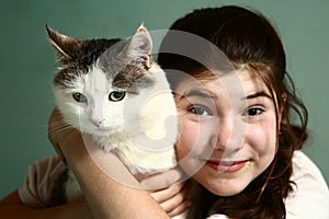 Gilr hold siberian male cat smiling