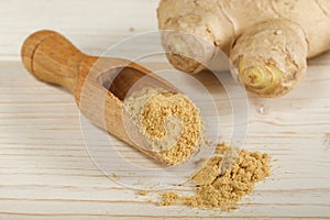 Ginger root and powder