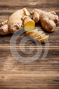 Ginger root sliced