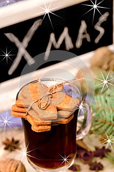 Gingerbread cookies and mulled wine