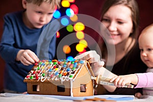 Gingerbread house decoration