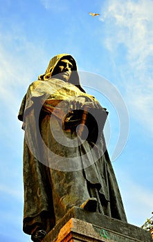 Giordano Bruno statue in Rome, Italy photo