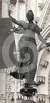 Giraldillo statue in Seville cathedral photo