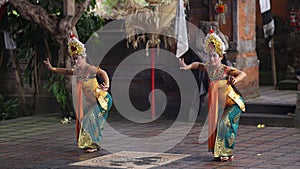 Balinese dance