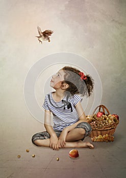 The girl ,bird and grapes