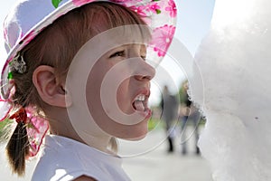 Girl with candyfloss