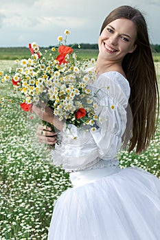Girl with daisy bouquet