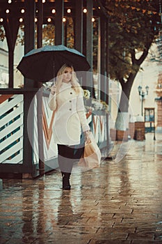 A girl with eco natural white canvas totebag