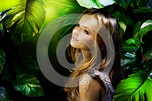 Girl in Jungle img