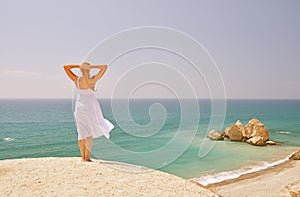 Girl looking to the sea