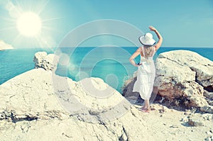 Girl looking to the sea