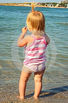 girl looks at the sea