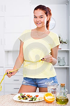 girl with measuring tape