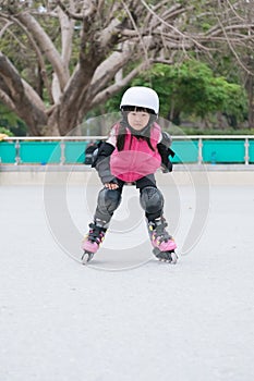 Girl play roller skating