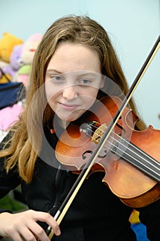 Girl playing violin