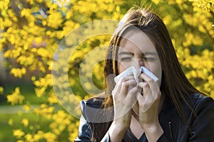 Girl with polen allergy