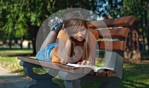 Girl read book