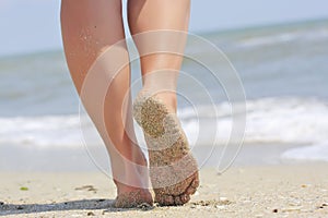Girl's barefoot legs
