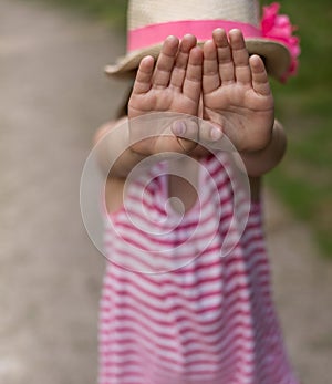 Girl scared from stranger photo